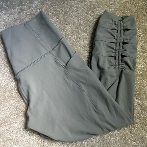 Athleta Salutation Stash Pocket II Cinch  7/8 Leggings Gray SP